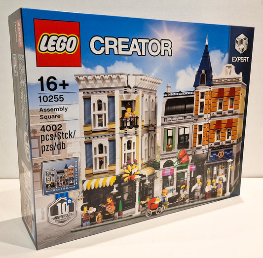 LEGO 10255 Creator Expert Assembly Square