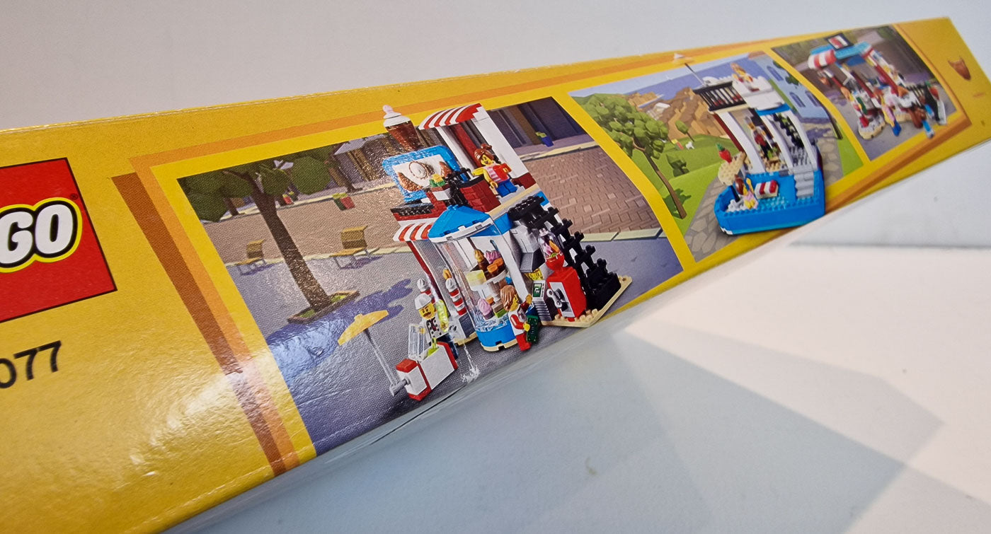 LEGO 31077 Creator 3 in 1 Sweet Surprises