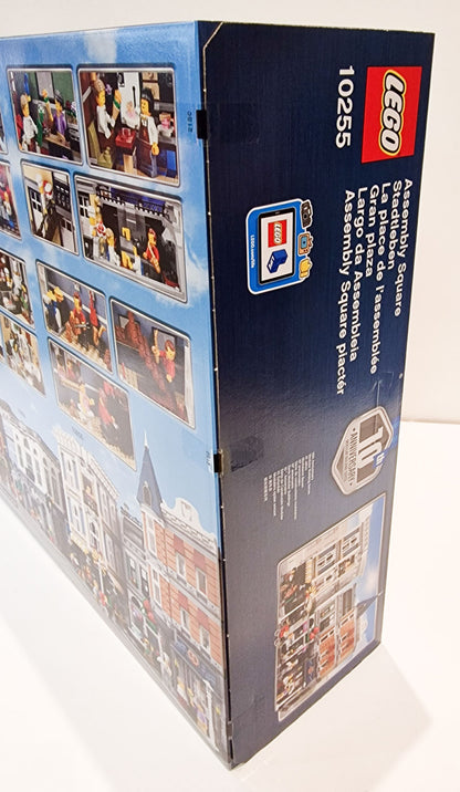 LEGO 10255 Creator Expert Assembly Square