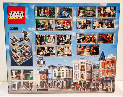 LEGO 10255 Creator Expert Assembly Square